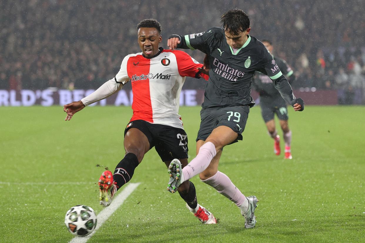 游泳队在体 游泳队在体