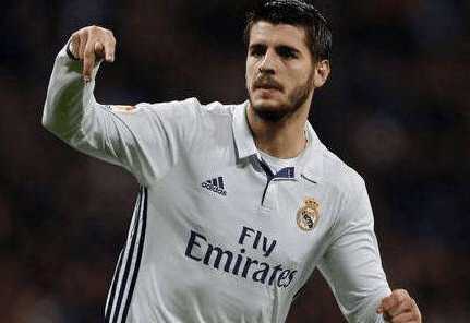 新的戰術理 新的戰術理