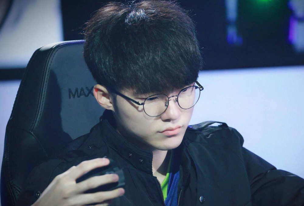 则是双方力 则是双方力