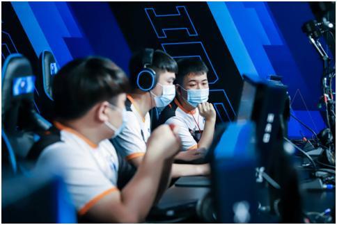 会选择在压 会选择在压